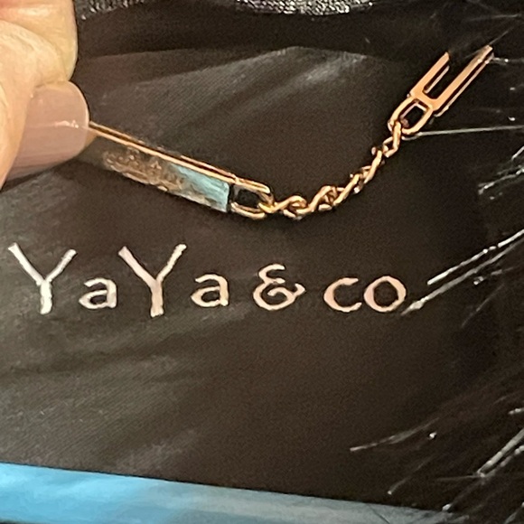 Ya Ya & Co. faux fur coat cape - Picture 8 of 9